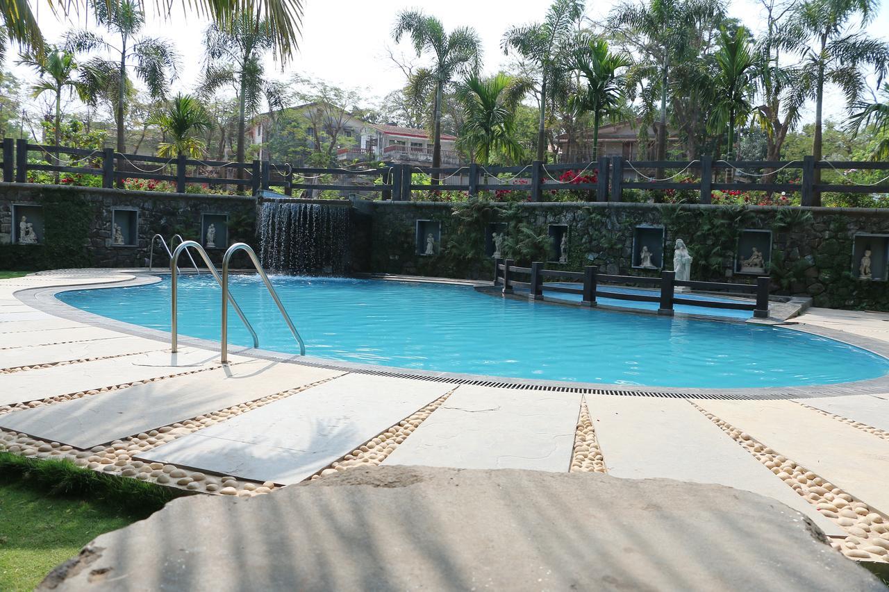 Mystica Resort Lonavala Extérieur photo