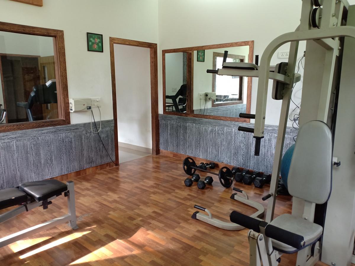 Mystica Resort Lonavala Extérieur photo