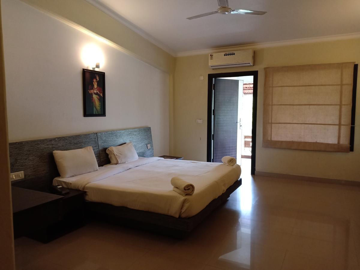 Mystica Resort Lonavala Extérieur photo